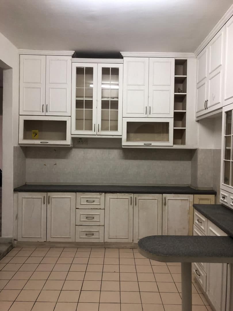 BUILT-IN WDROBE, KITCHEN 2-sty Suadamai BTHO