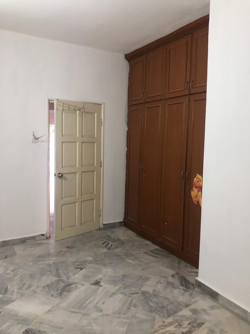 BUILT-IN WDROBE, KITCHEN 2-sty Suadamai BTHO - photo 4