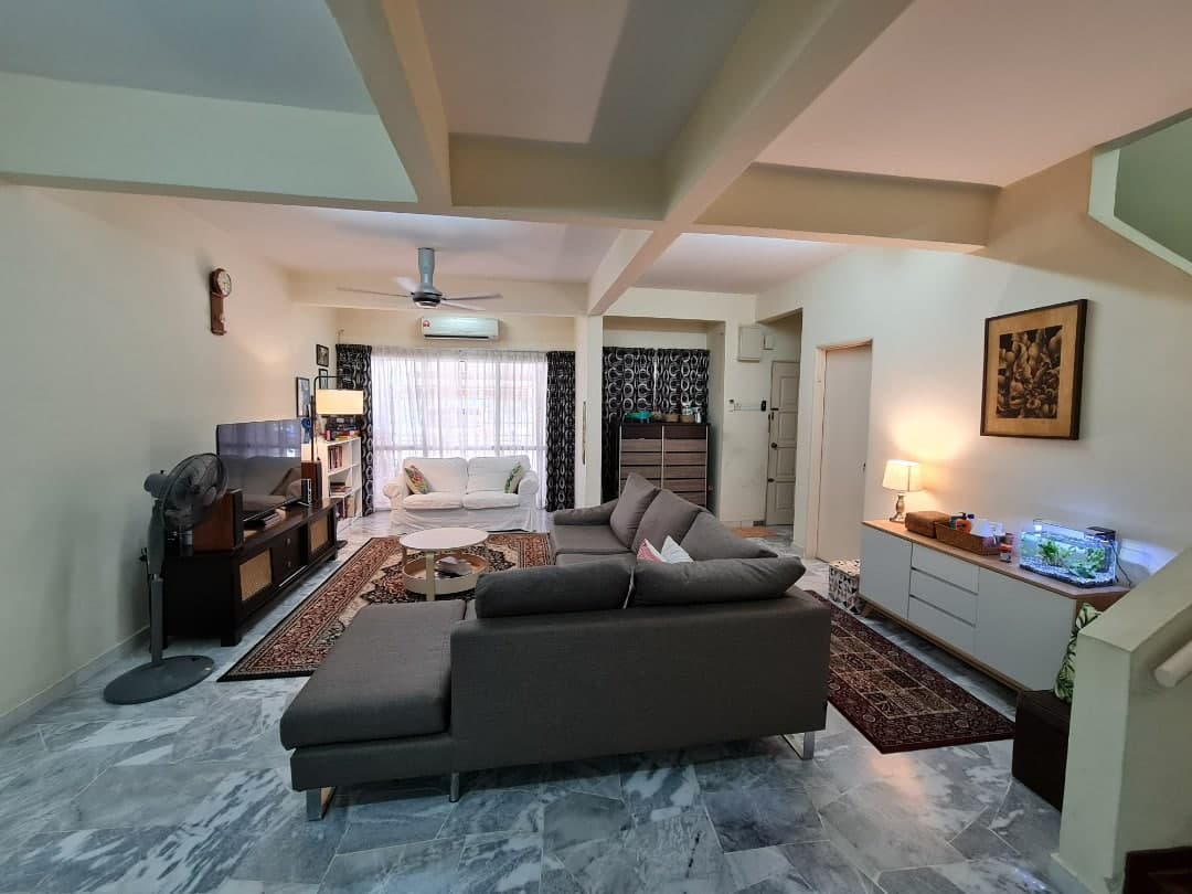 EXT KITCHEN, BUILT IN CABINETS 2-sty Seky 15 Bangi