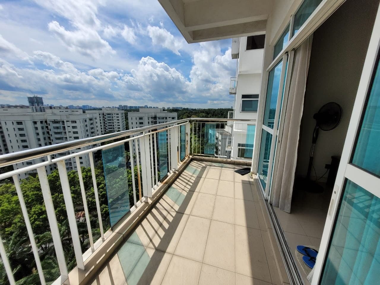 Corner Unblocked View High Ceiling Amaya Saujana
