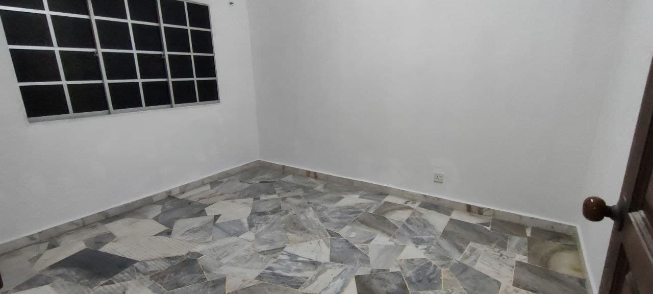 EXT KITCHEN WITH CABINET 2-sty Taman Mawar 1, BBST - photo 8