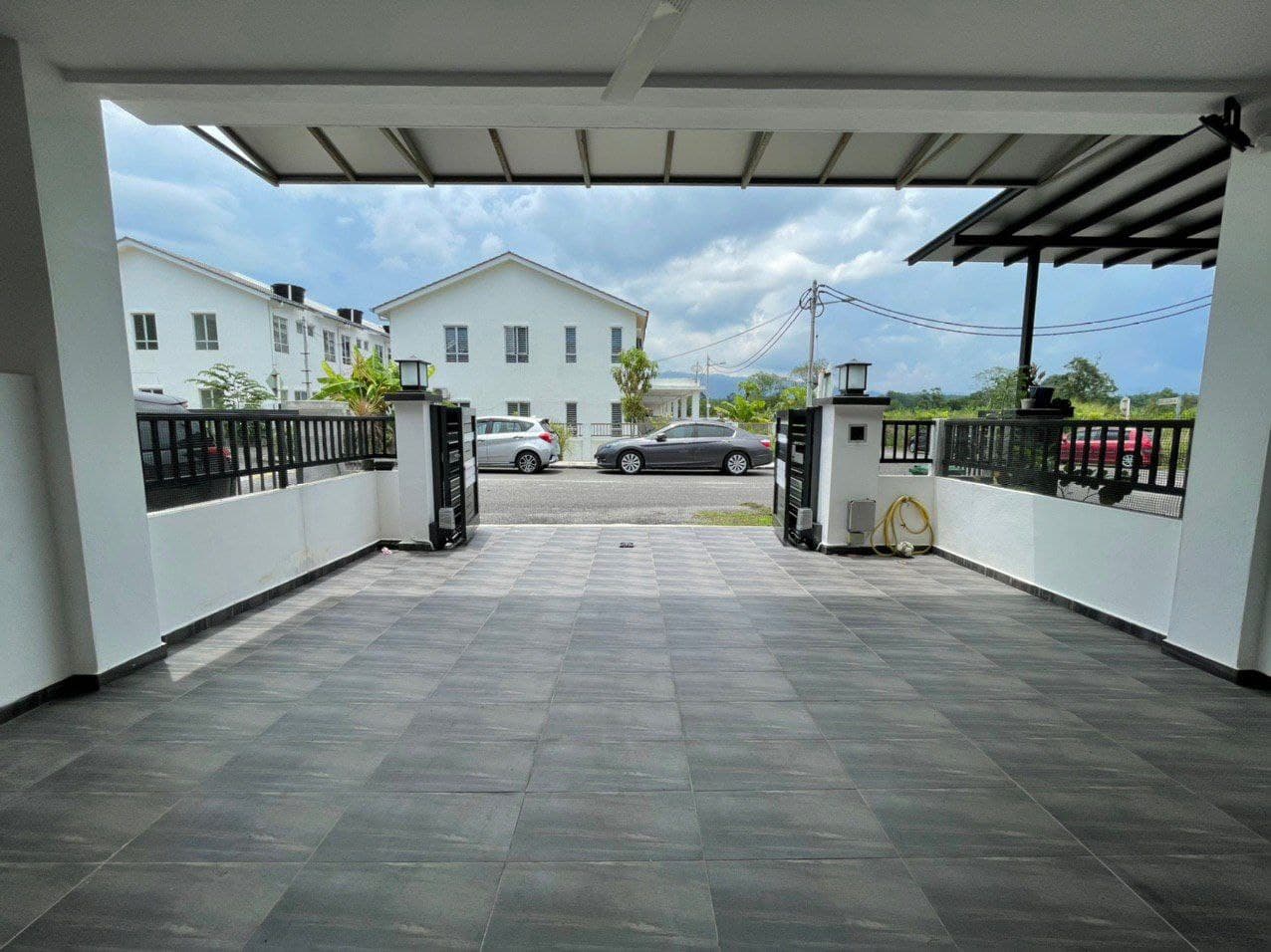 RENO - FULLY FURNISHED - 2-sty RINCHING SEMENYIH - photo 2