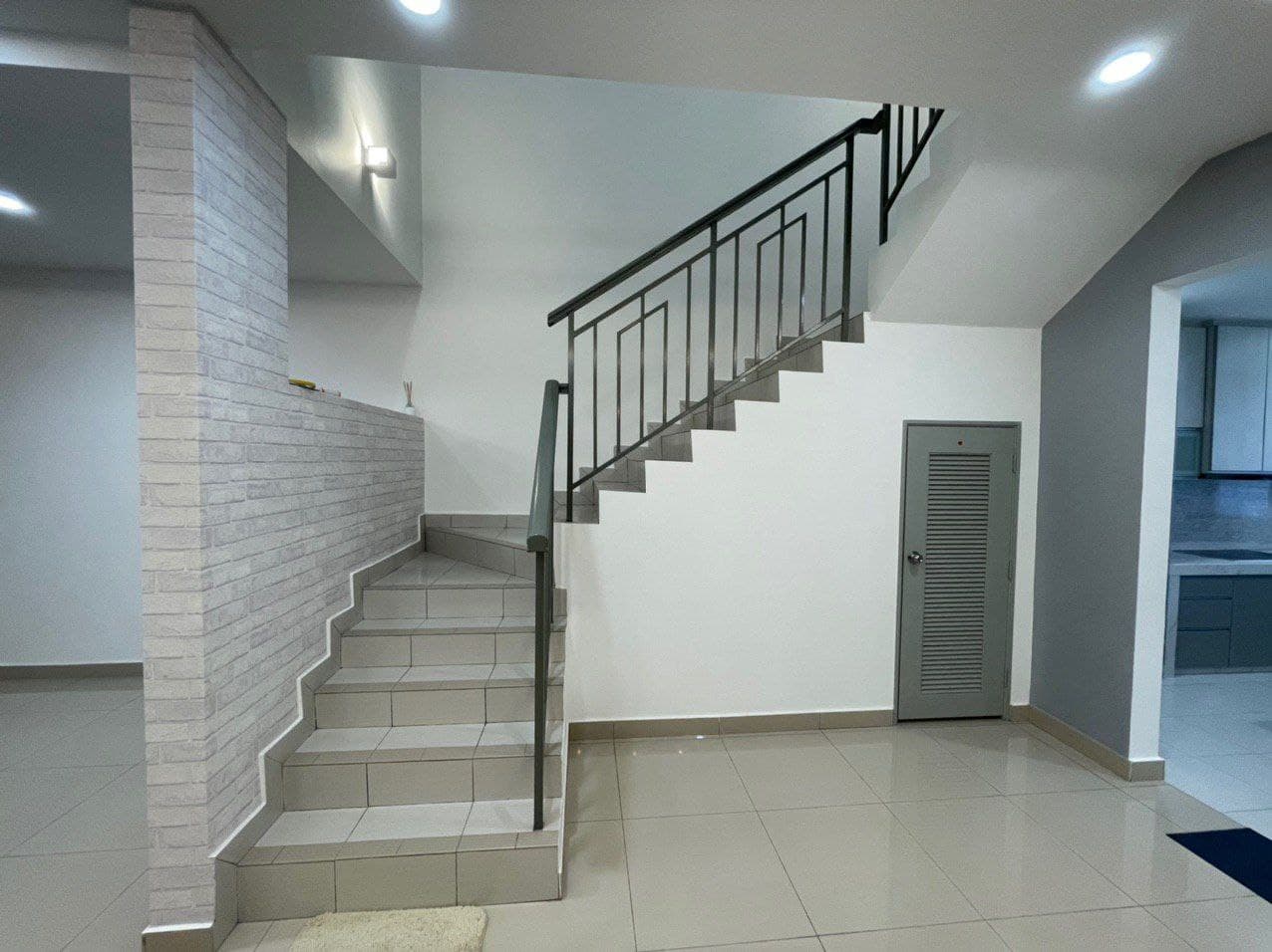 RENO - FULLY FURNISHED - 2-sty RINCHING SEMENYIH - photo 7