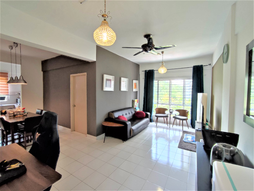 BTHO Sutera Apmt - Below 300K - Reno Kitchen - photo 2