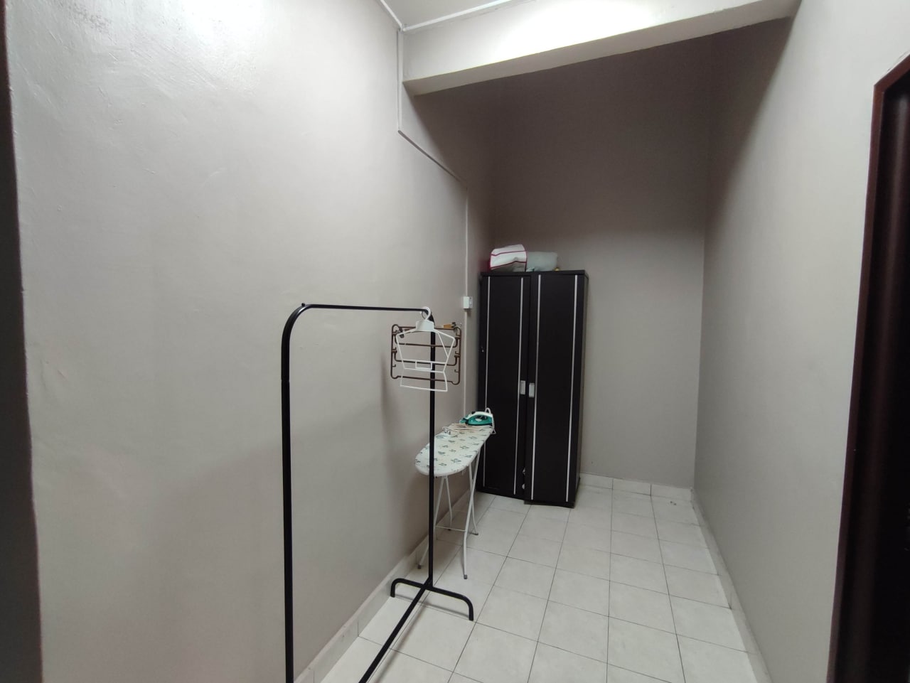 Partly Furnished 2-sty Terrace Sekyn 3 Bangi - photo 11