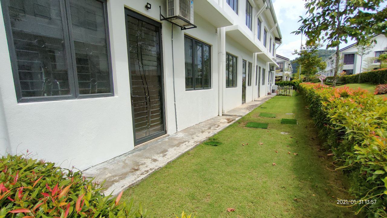 NEW FREEHOLD NON BUMI Diamond City 2-sty - photo 7