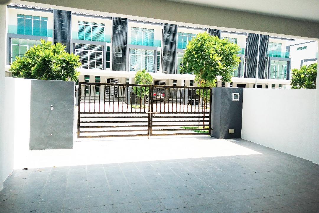 3 STOREY BANGI AVENUE - photo 3