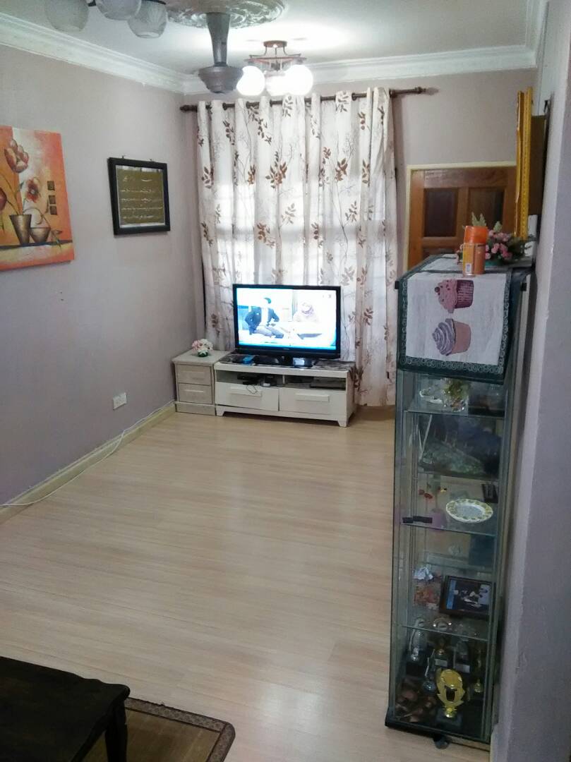 One n Half Storey Taman Impian Putra, Bangi - photo 2