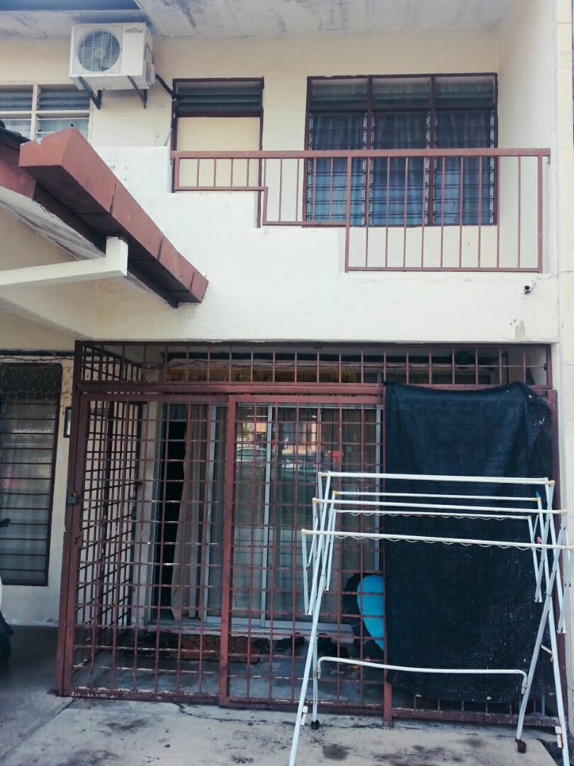 2 STOREY HOUSE CORNER LOT AT TAMAN SEREMBAN JAYA, - photo 3