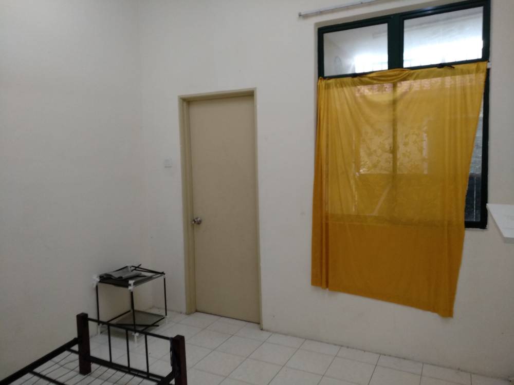 DOUBLE STRY KOTA WARISAN 22X75 FREEHOLD - photo 8