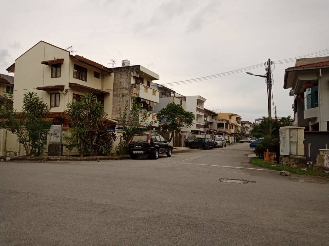 3 STOREY TAMAN DAGANG AMPANG - photo 4
