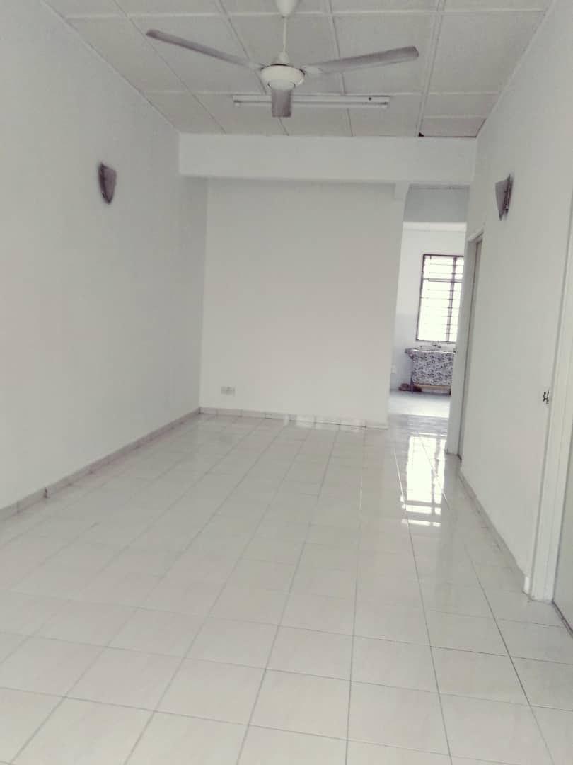 SINGLE STOREY TAMAN ARKED DENGKIL - photo 2