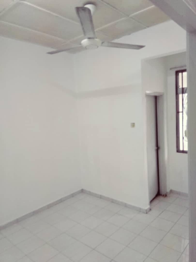 SINGLE STOREY TAMAN ARKED DENGKIL - photo 6
