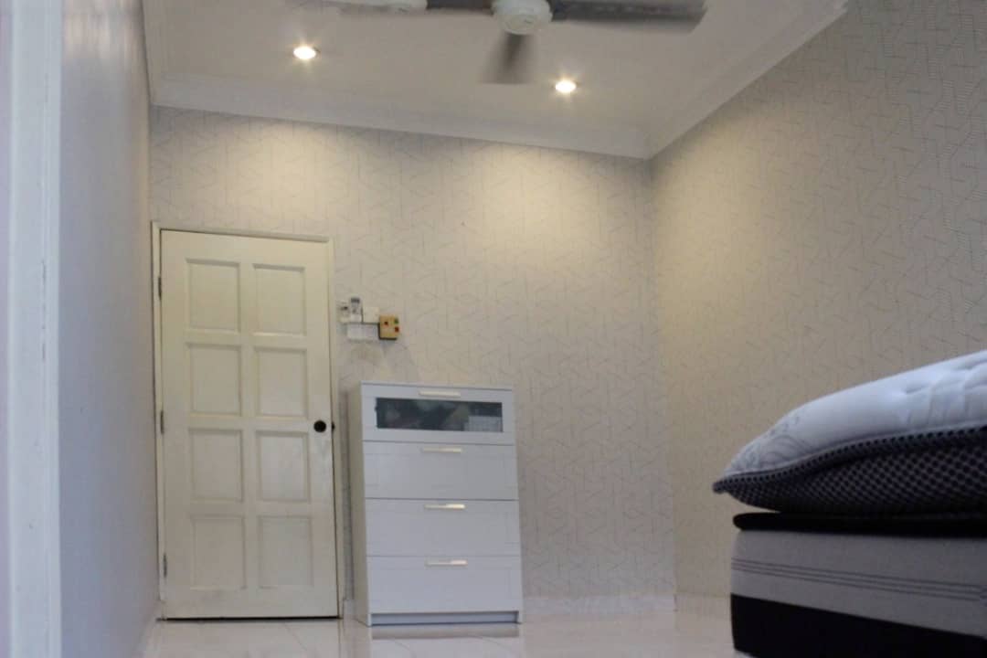 2 STOREY HOUSE INTERMEDIATE  TAMAN CEMPAKA, AMpang - photo 4