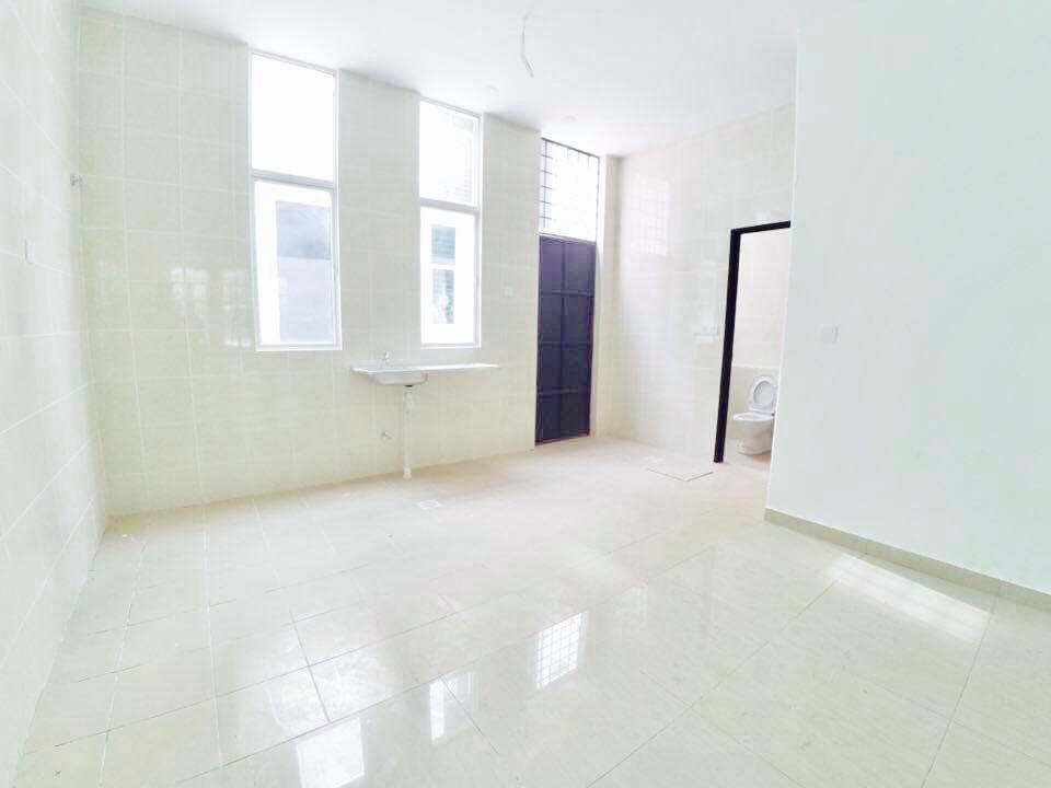 CORNER LOT 3 STOREY Bangi Avenue 3, Bangi - photo 3