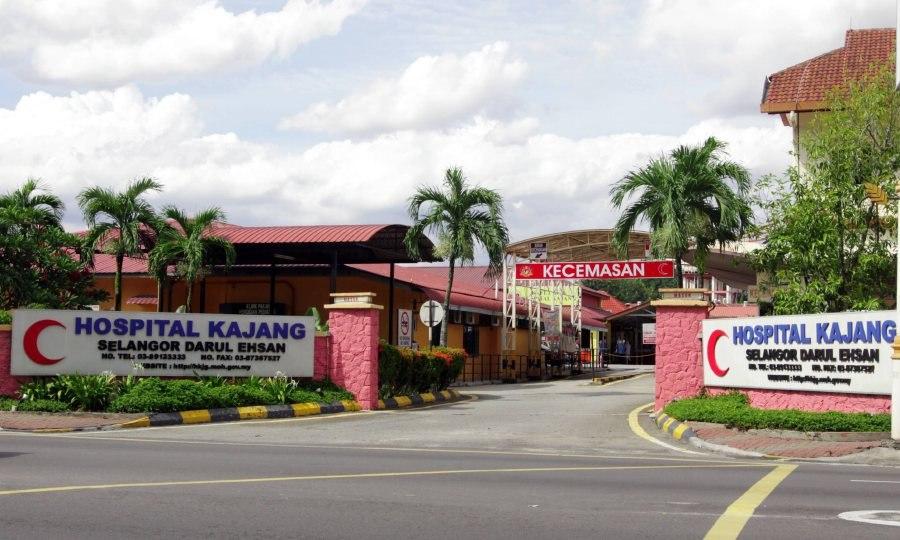SWIMMING POOL Apartment Ria Prima Kajang - photo 3
