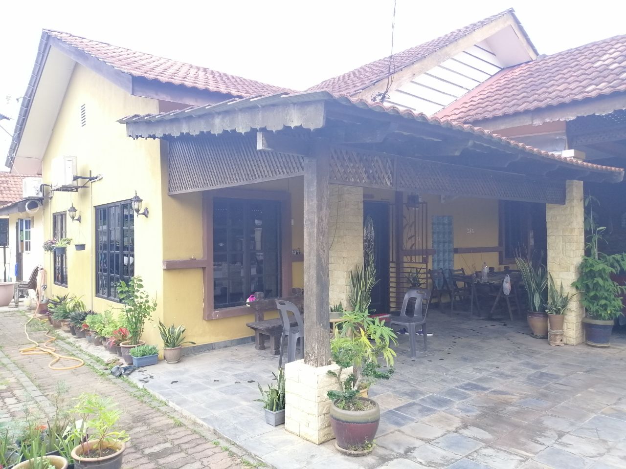 CORNER LOT PINGGIRAN BERINGIN MANTIN - photo 12