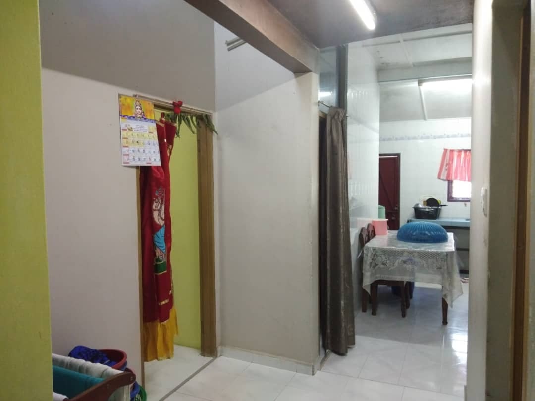 Single Storey Terrace, TAMAN MARIDA, SENAWANG - photo 3