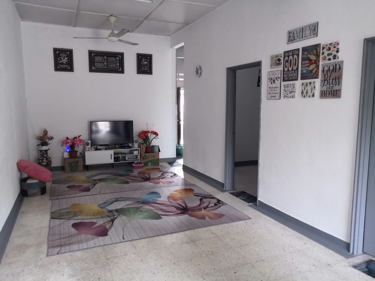 Taman Desa Cempaka, Nilai - photo 2