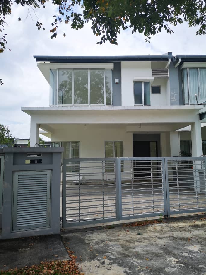 Corner Lot Fairfield Residences Tropicana Heights - photo 4