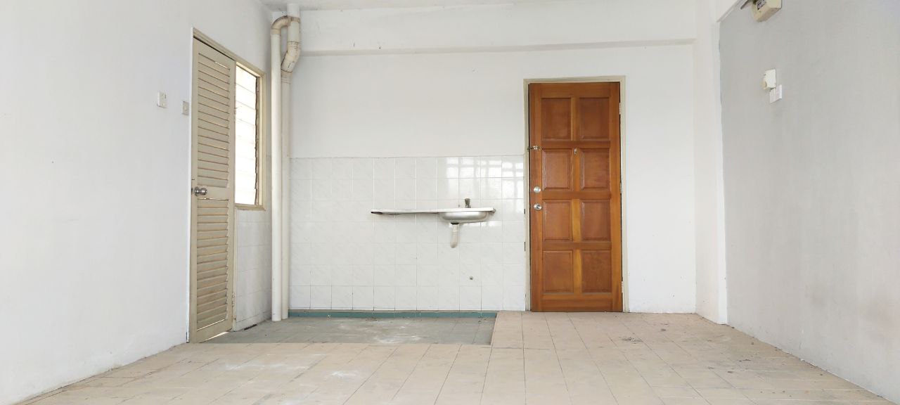 Apartment Desa Jati Fasa 1, Putra Nilai - photo 3