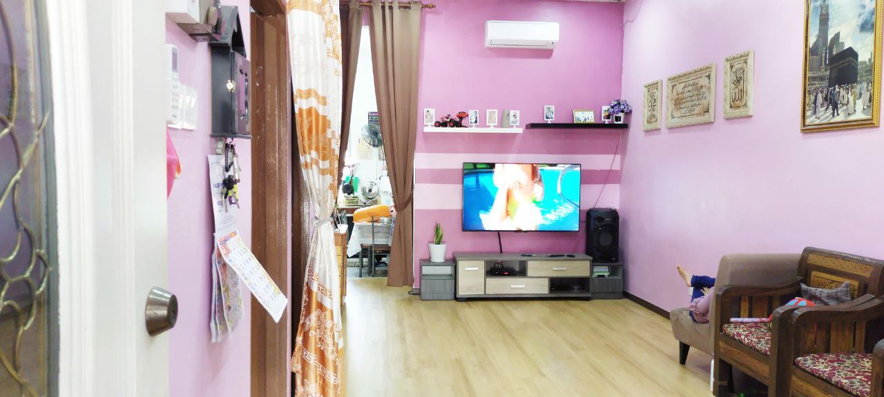 Single Storey Intermediate Taman Semarak - photo 4