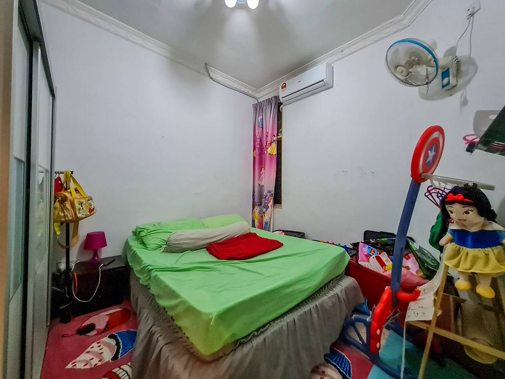 Single Storey Terrace House Taman Semenyih Impian - photo 3