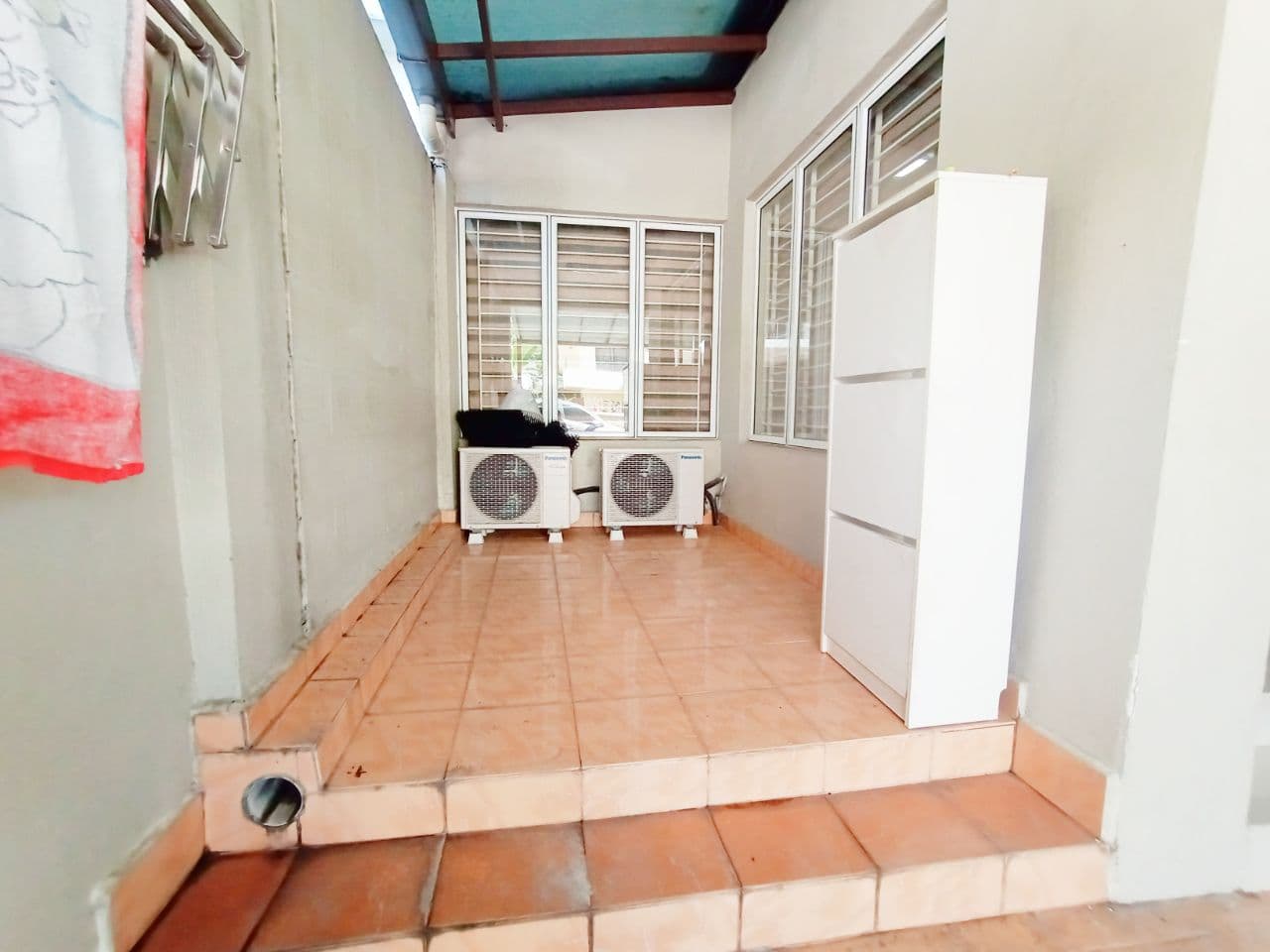 DOUBLE STOREY TOWNOUSE TAMAN D IMPIAN TROPIKA - photo 3