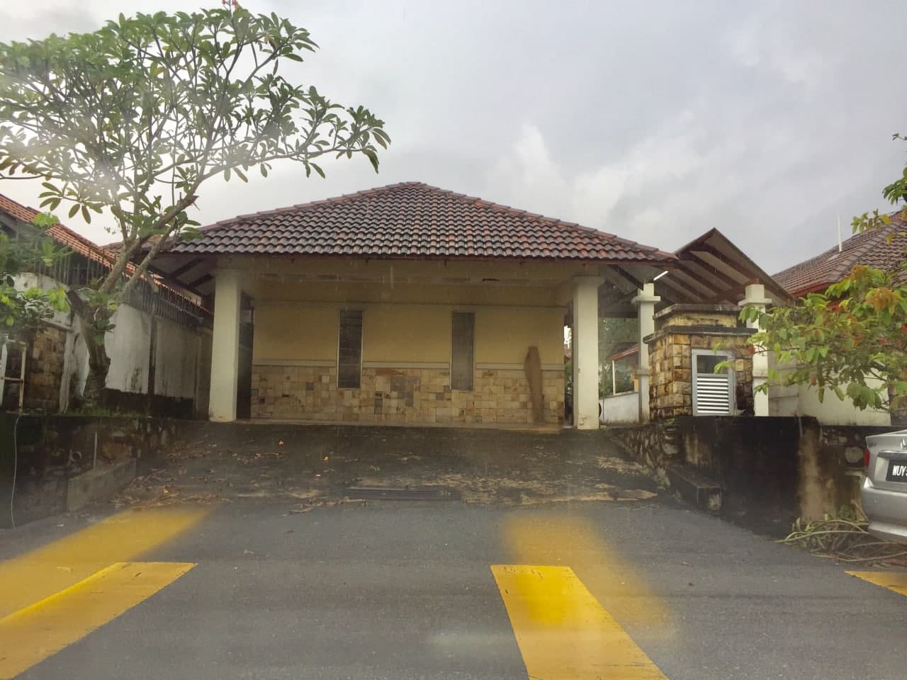 SINGLE STOREY Bungalow Taman Tuanku Jaafar - photo 12