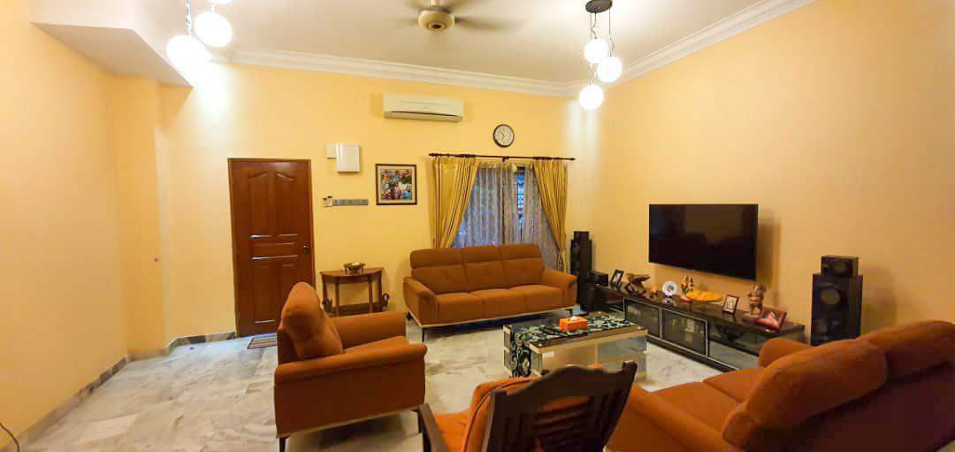 DOUBLE STOREY INTERMIDIATTE HOUSE BANDAR SG LONG - photo 2