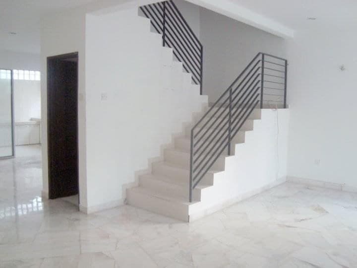 DOUBLE STOREY END LOT BANDAR PUNCAK UTAMA KAJANG - photo 3