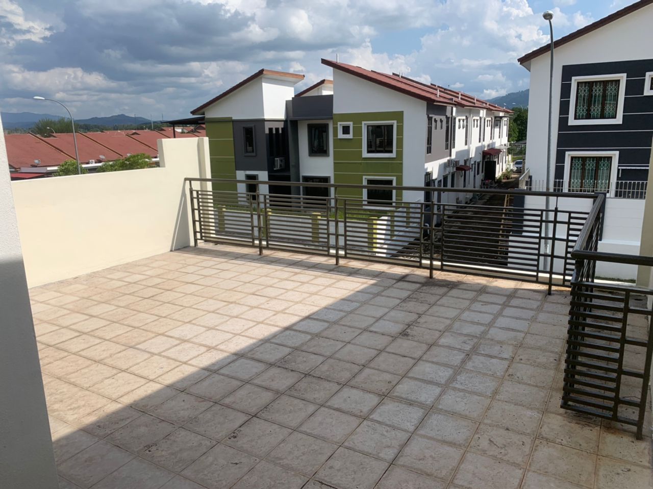 Double Storey Aria P ...