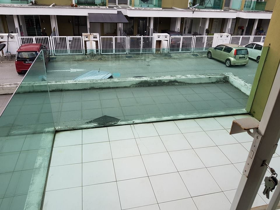 Townhouse, Pearl Villa SP4, Bdr Saujana Putra - photo 2