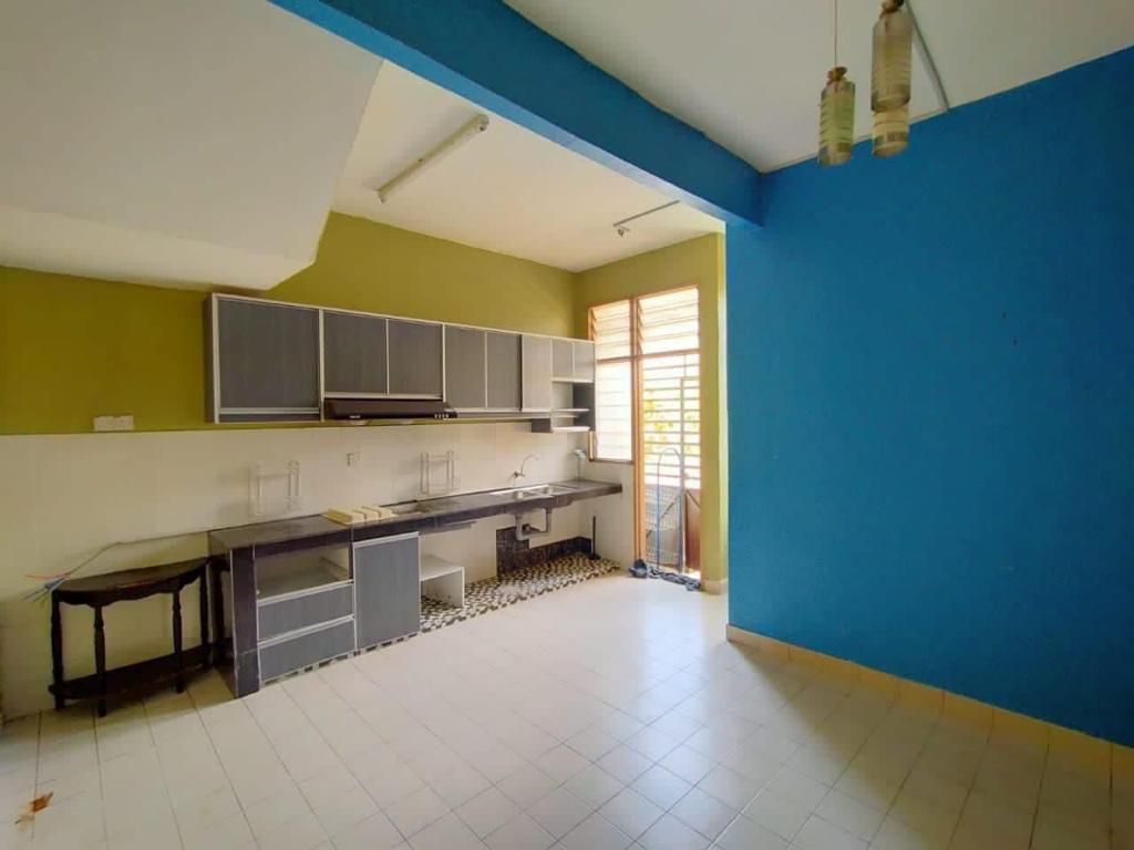Double Storey Bandar Springhill, Port Dickson - photo 5