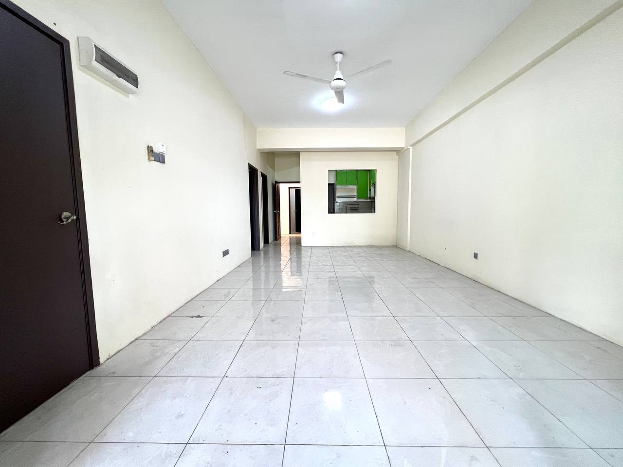 Townhouse House GF Seri Delima Subang Permata Shah - photo 3