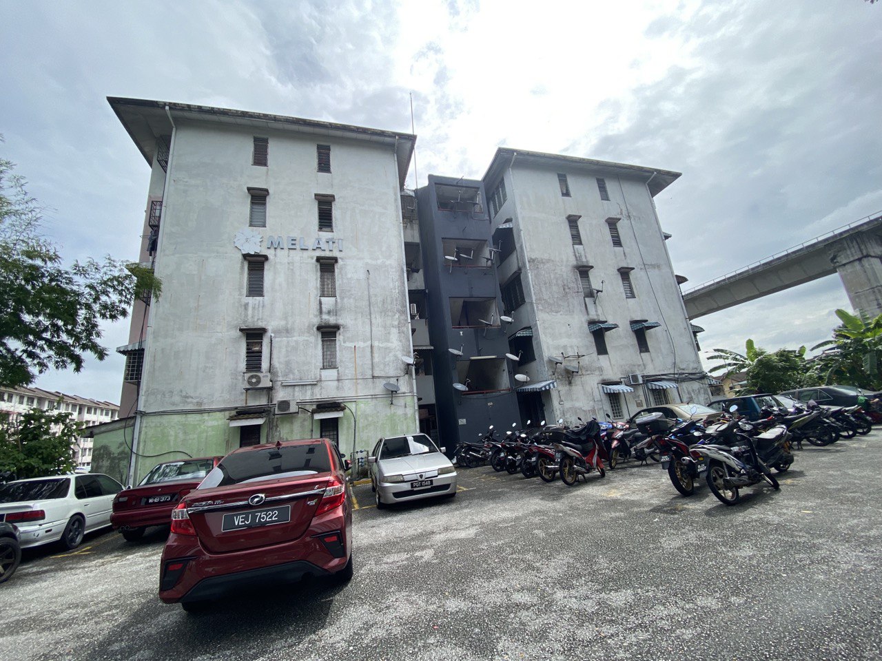 FREEHOLD Tingkat 2 Pangsapuri Melati Puchong Indah - photo 2