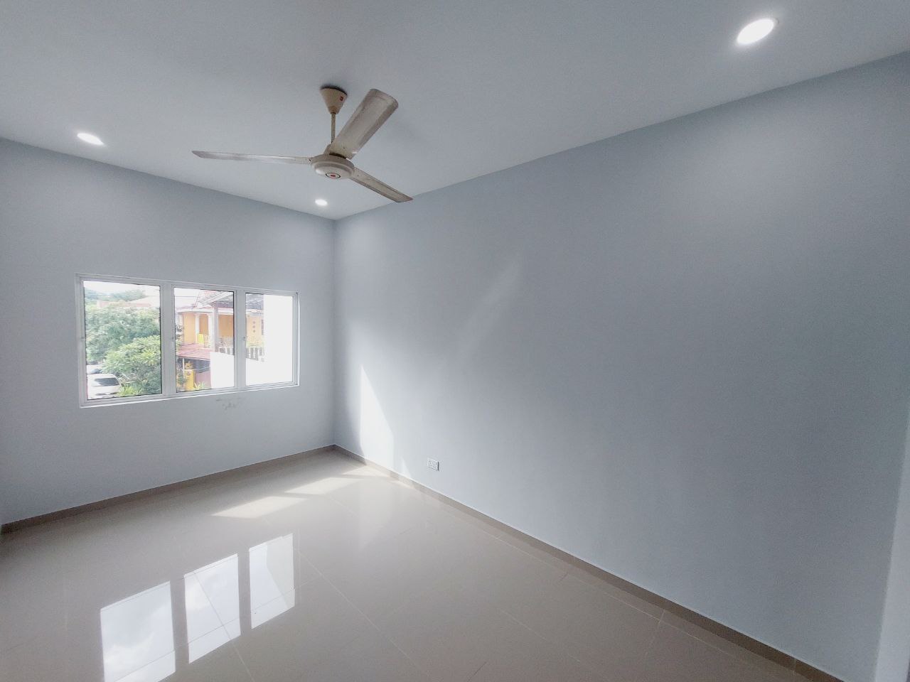 DOUBLE STOREY TERRACE TAMAN CEMPAKA AMPANG - photo 8
