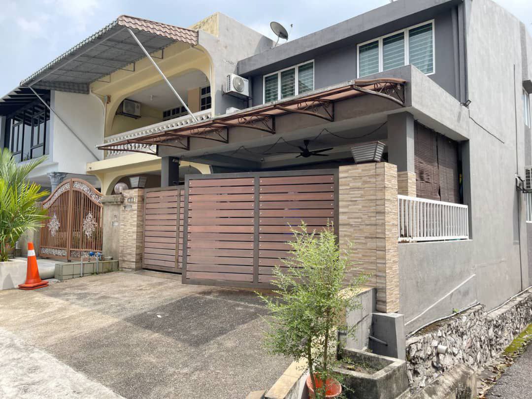 TWO STOREY TERRACE END LOT TAMAN SRI WATAN AMPANG - photo 2