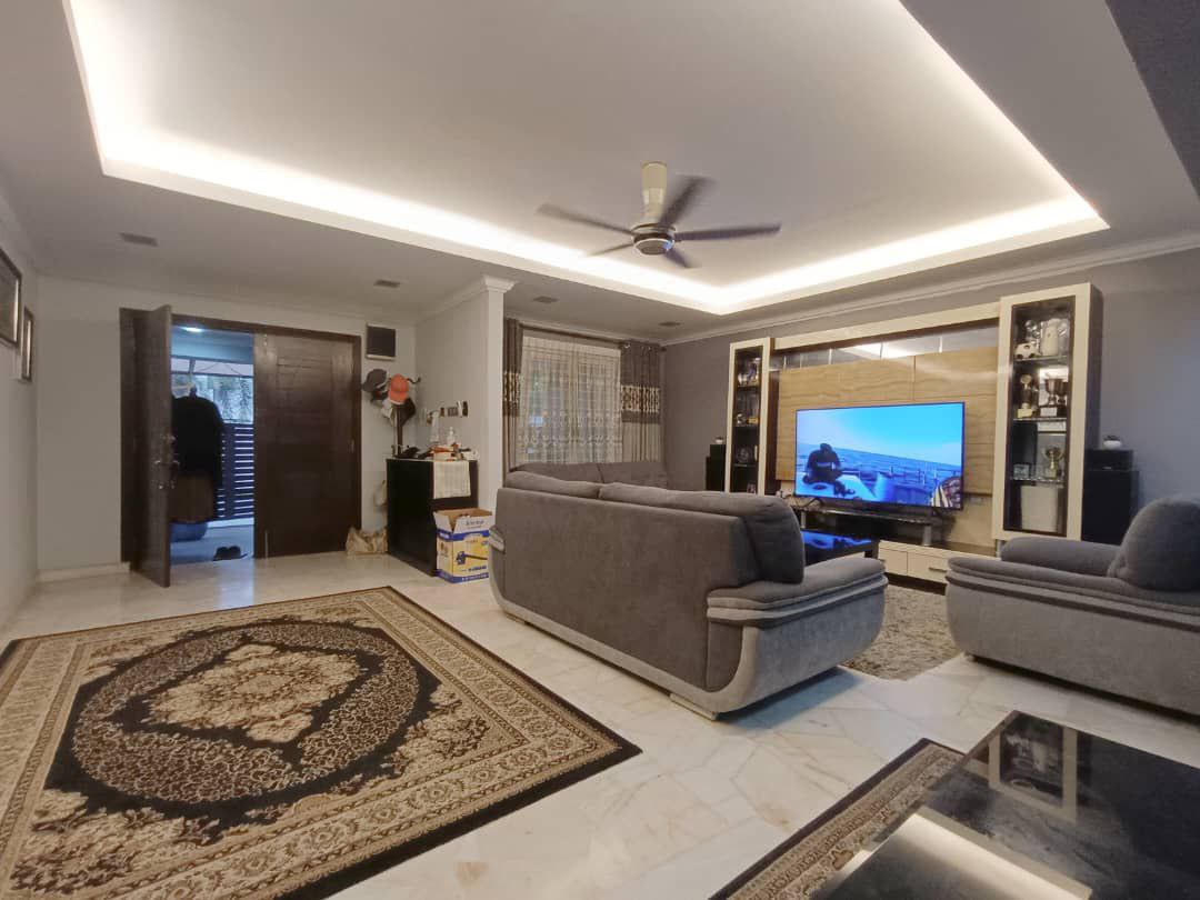TWO STOREY TERRACE END LOT TAMAN SRI WATAN AMPANG - photo 4