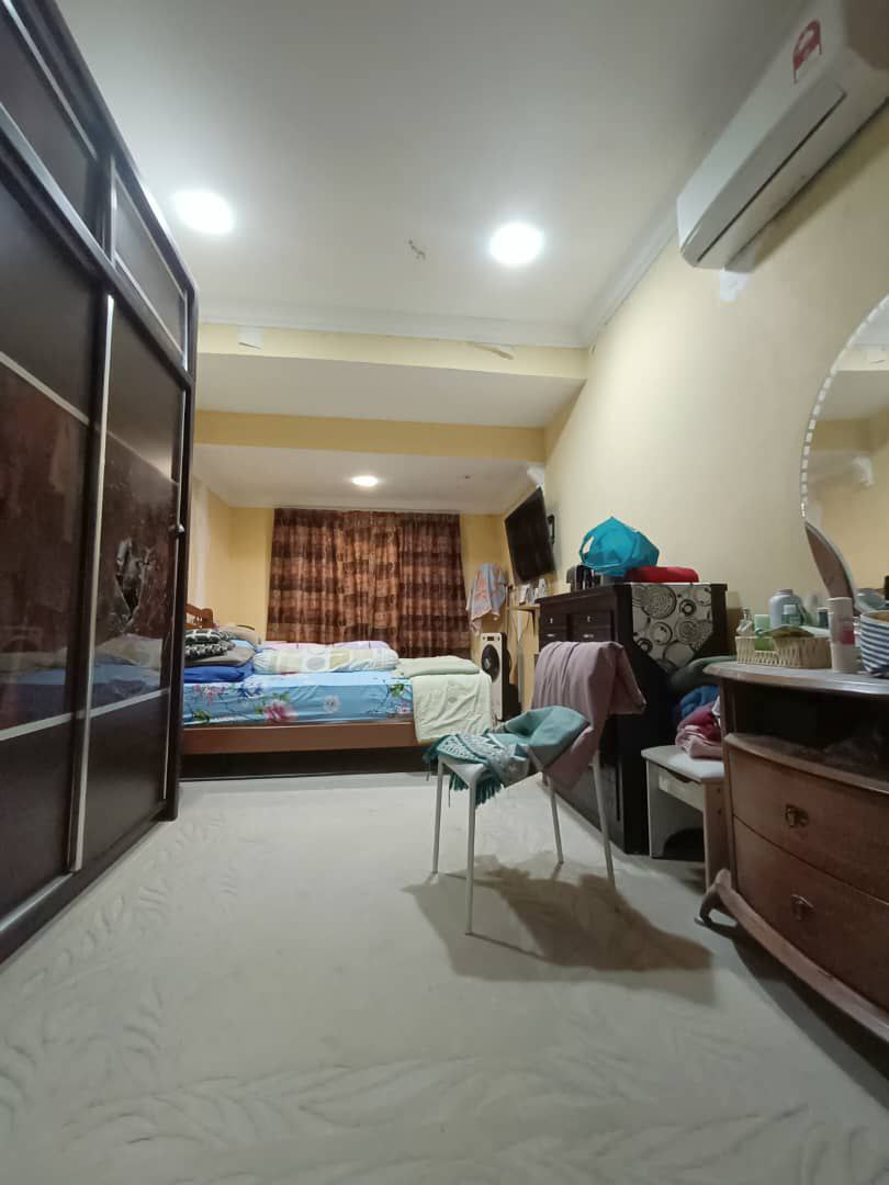 TWO STOREY TERRACE END LOT TAMAN SRI WATAN AMPANG - photo 8