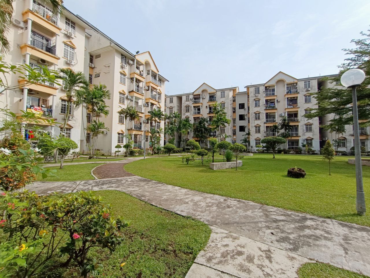 TIARA CONDOMINIUM AM ...