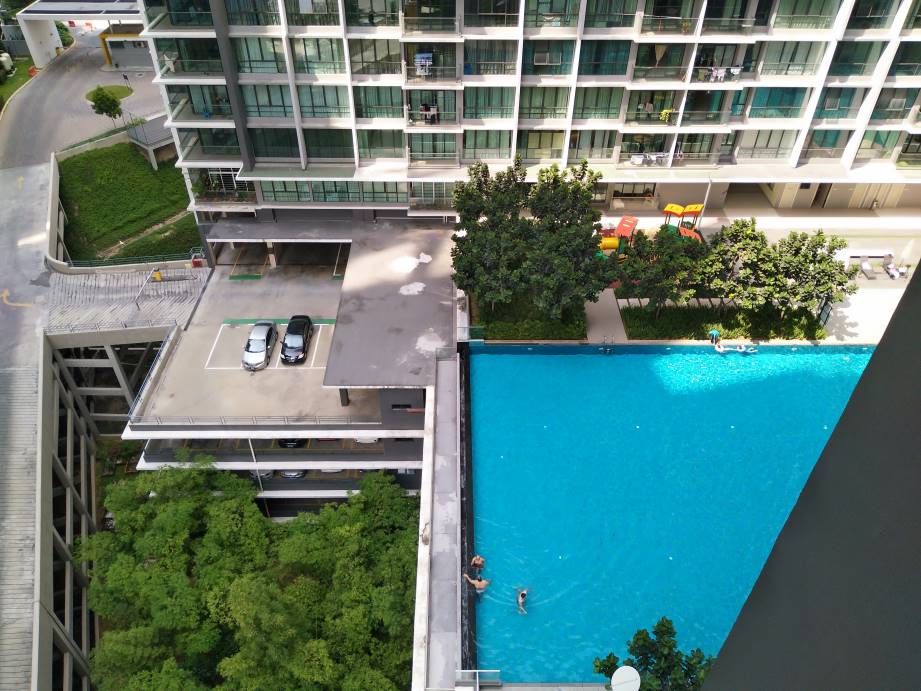CORNER LOT Semifurnished swimming  Z residence - photo 4