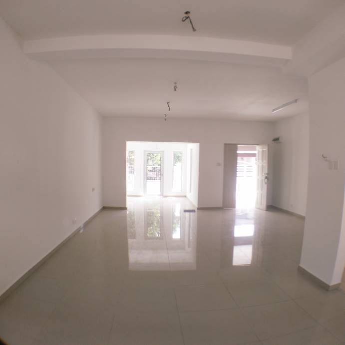 NICE RENOVATED BUNDAR SUNWAY SEMENYIH NEAR KAJANG - photo 8