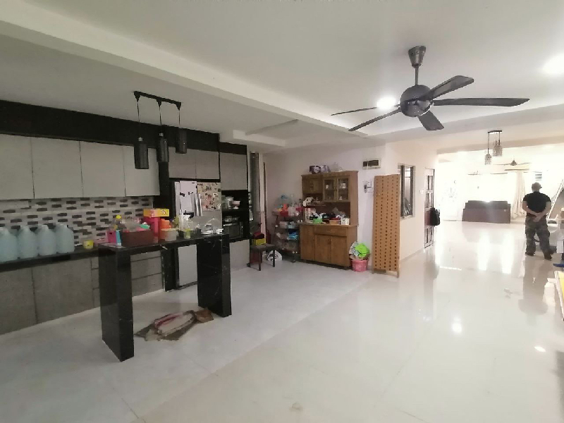 TAMAN GREENWOOD GOMBAK - photo 4
