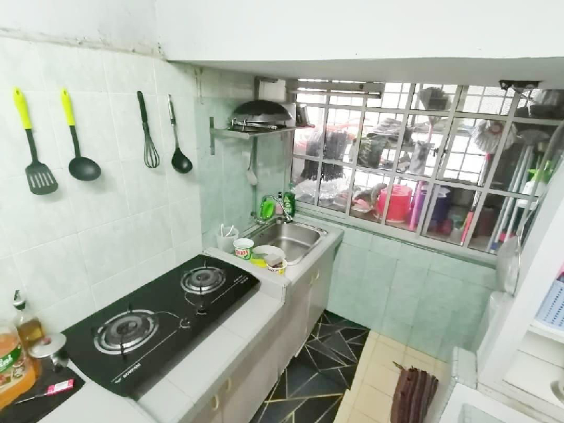 FLAT PINGGIRAN BATU CAVES, SELANGOR - photo 11