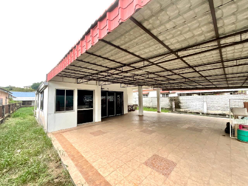 Bungalow Terrace, Jalan Tembusu, Kampung Melayu Subang - photo 3