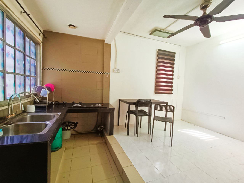 Taman Putra, Ampang, Selangor - photo 8