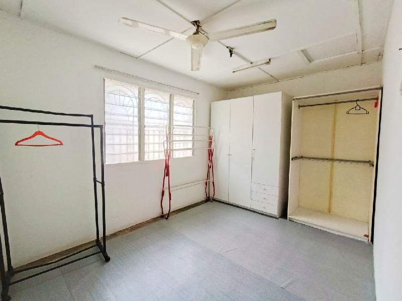 Taman Putra, Ampang, Selangor - photo 11