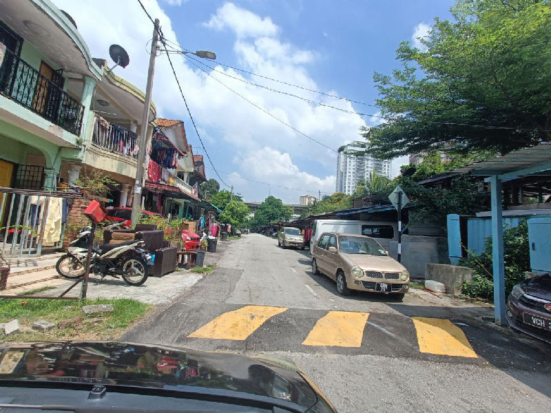 Jalan AU1, Taman Keramat Dalam - photo 4