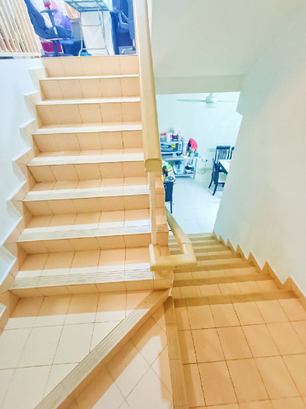 2.5 Storey & Corner lot Taman Ampang Saujana - photo 8